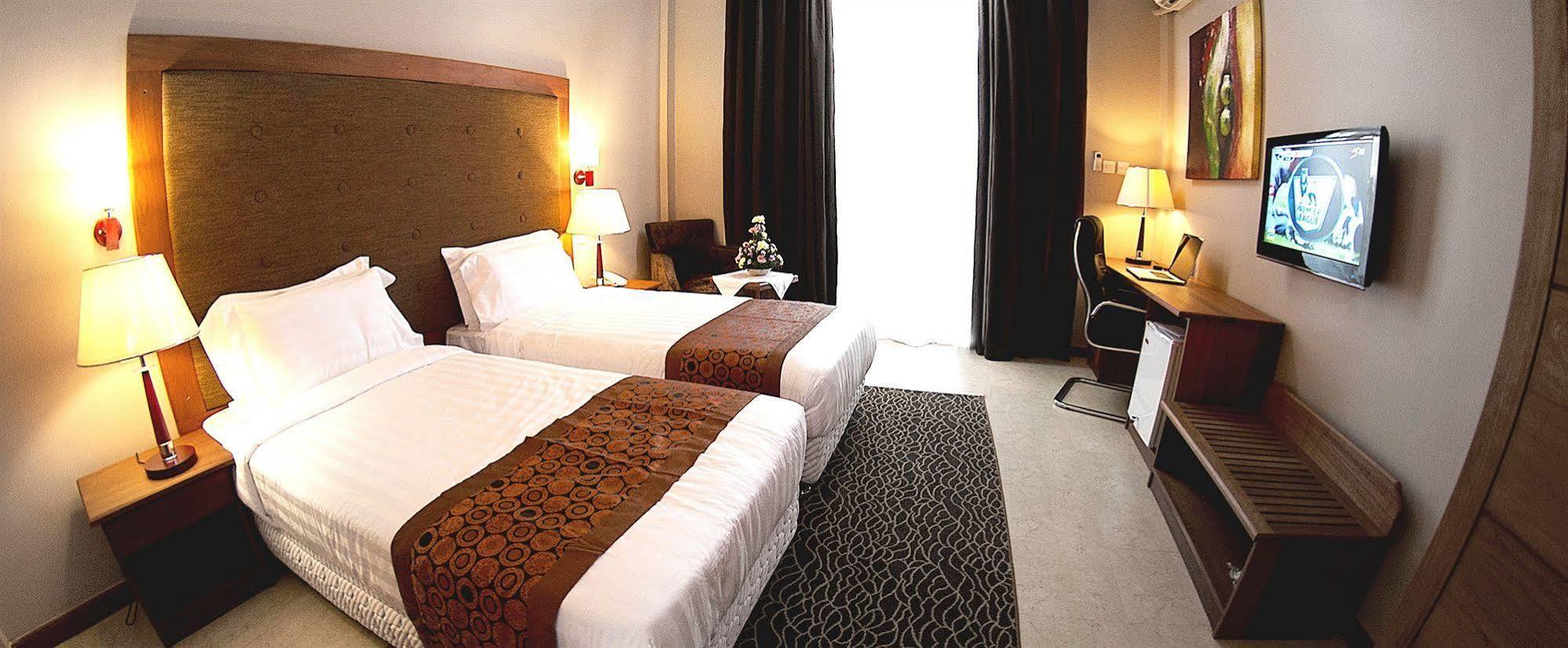 Seascape Hotel Dar es Salaam Eksteriør billede